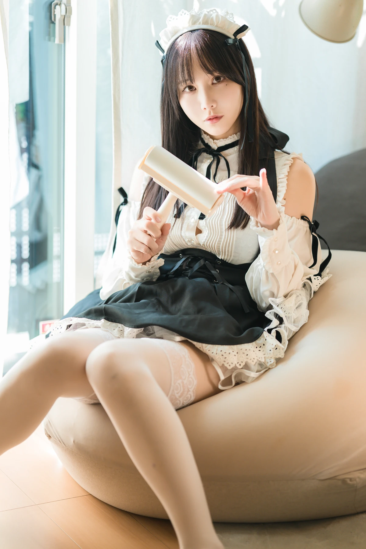 Kenken けんけん, 写真集 「推し型メイドロイドとしたいこと」 Set.03 - P18