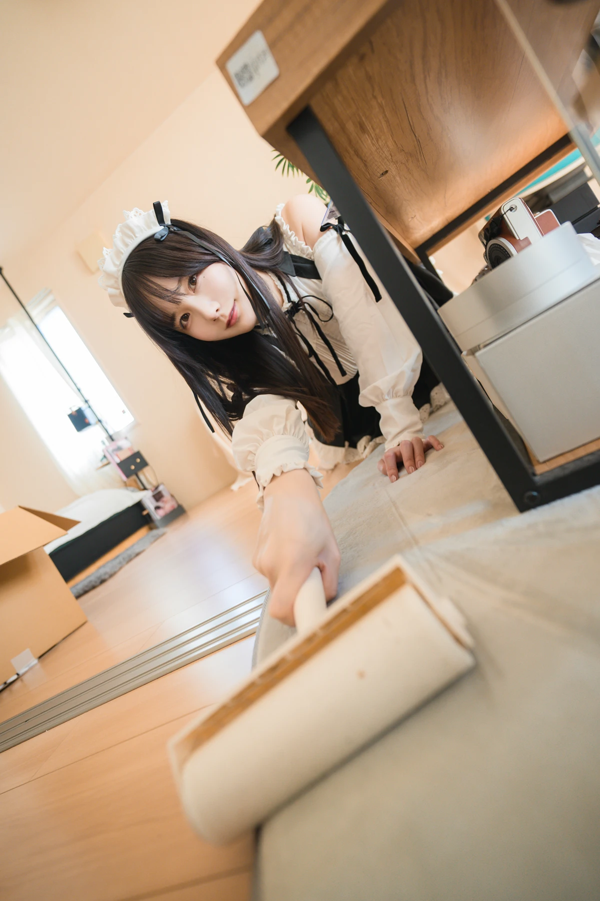 Kenken けんけん, 写真集 「推し型メイドロイドとしたいこと」 Set.03 - P23