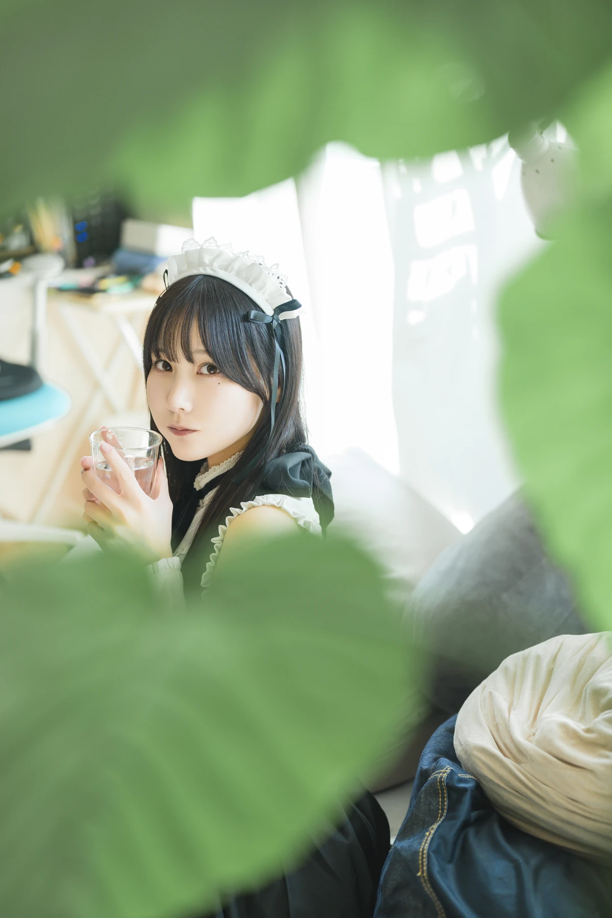 Kenken けんけん, 写真集 「推し型メイドロイドとしたいこと」 Set.03 - P31