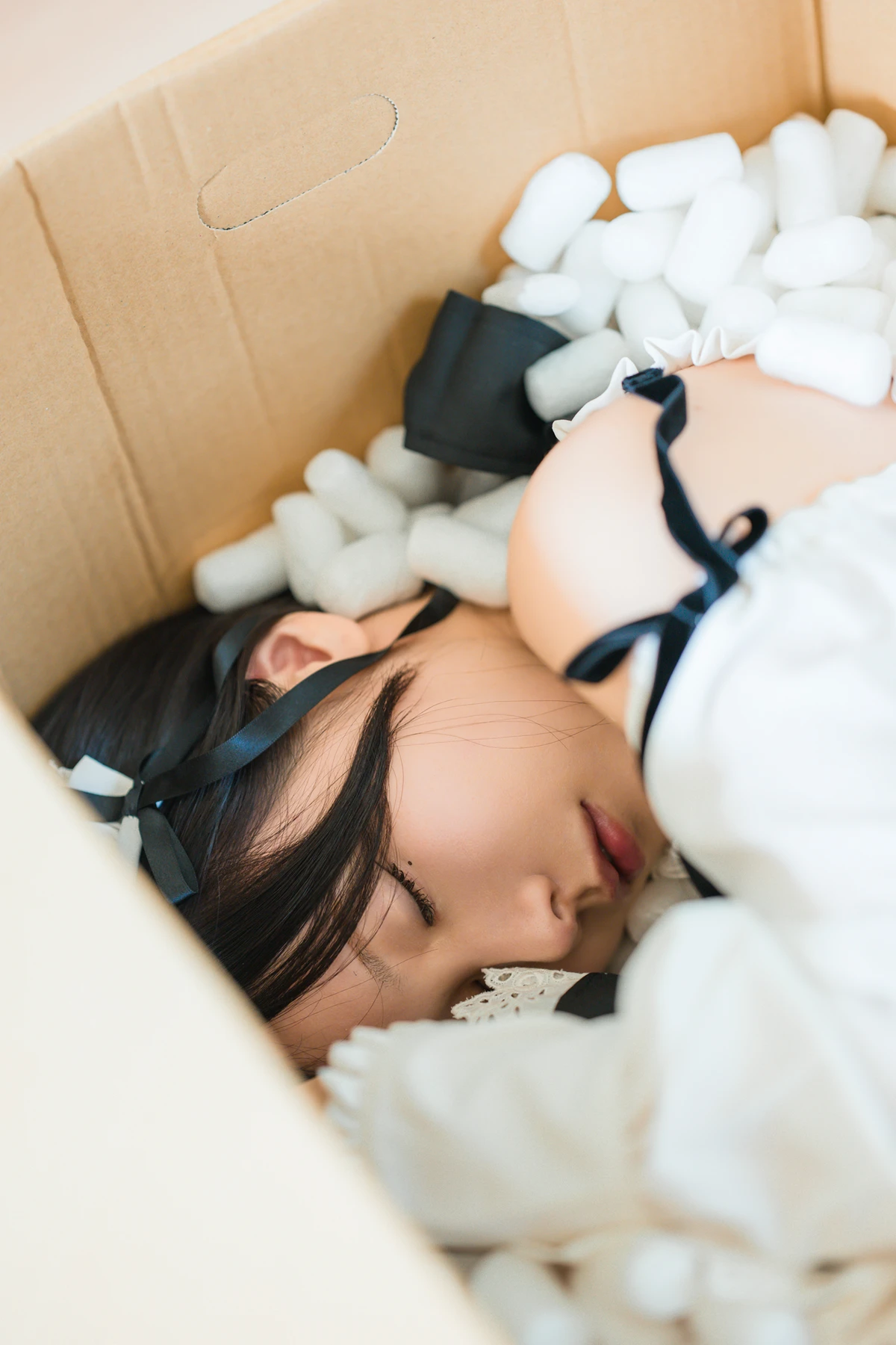 Kenken けんけん, 写真集 「推し型メイドロイドとしたいこと」 Set.03 - P3