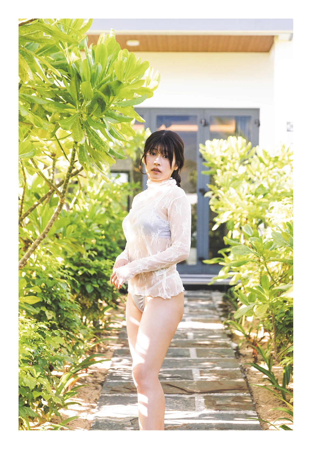 Yoshino Chitose ちとせよしの, 写真集 『lotus serenity』 Set.01 - P23