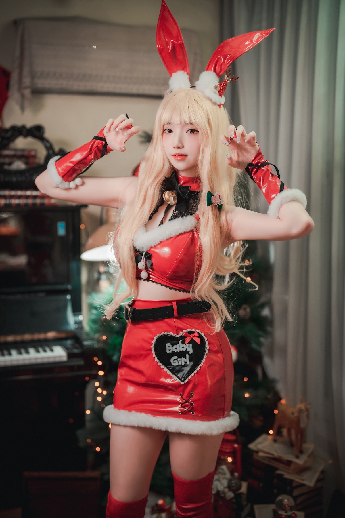 DJAWA Photo – Bambi (밤비) – Christmas Special 2021 - P89