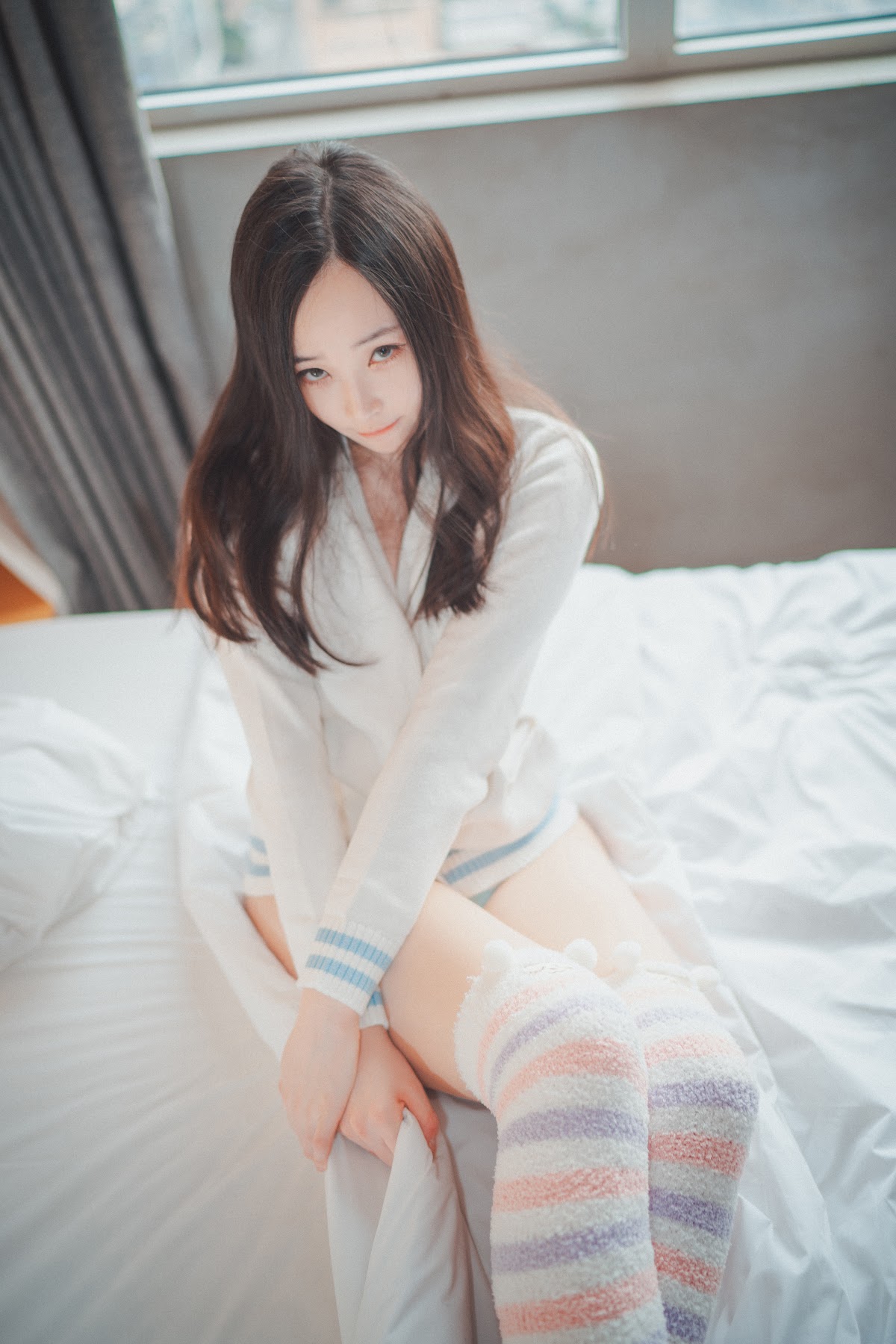 DJAWA Photo – Bambi (밤비) – Homebody Girl - P10