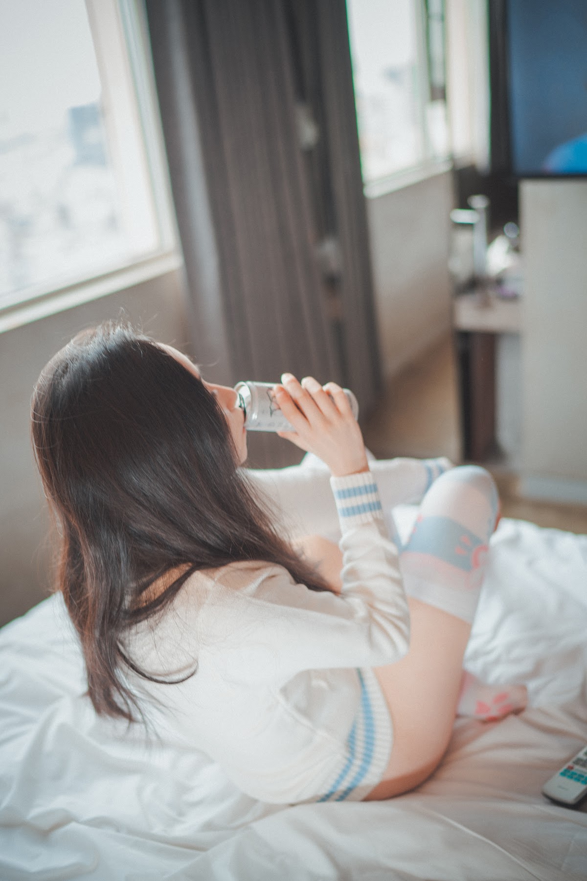 DJAWA Photo – Bambi (밤비) – Homebody Girl - P12