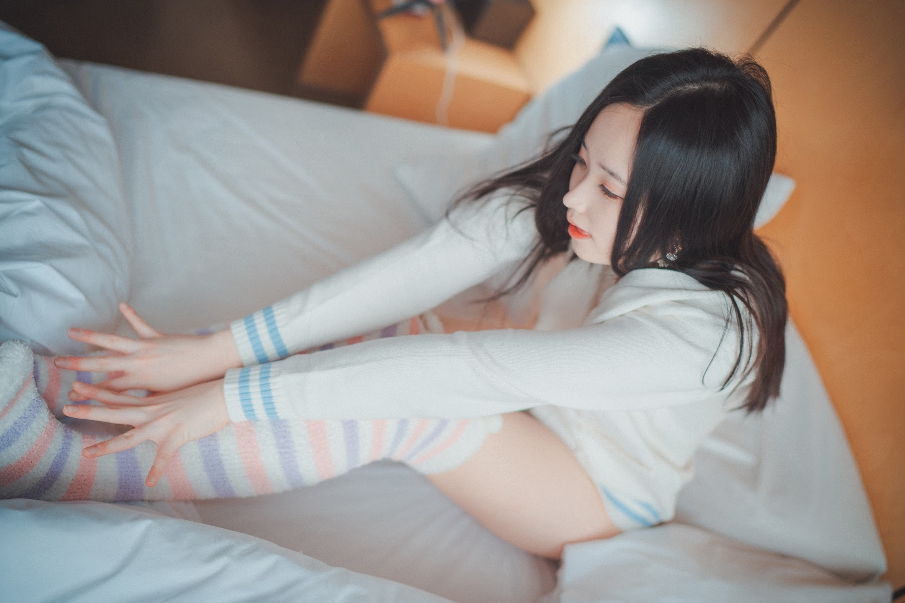 DJAWA Photo – Bambi (밤비) – Homebody Girl - P33
