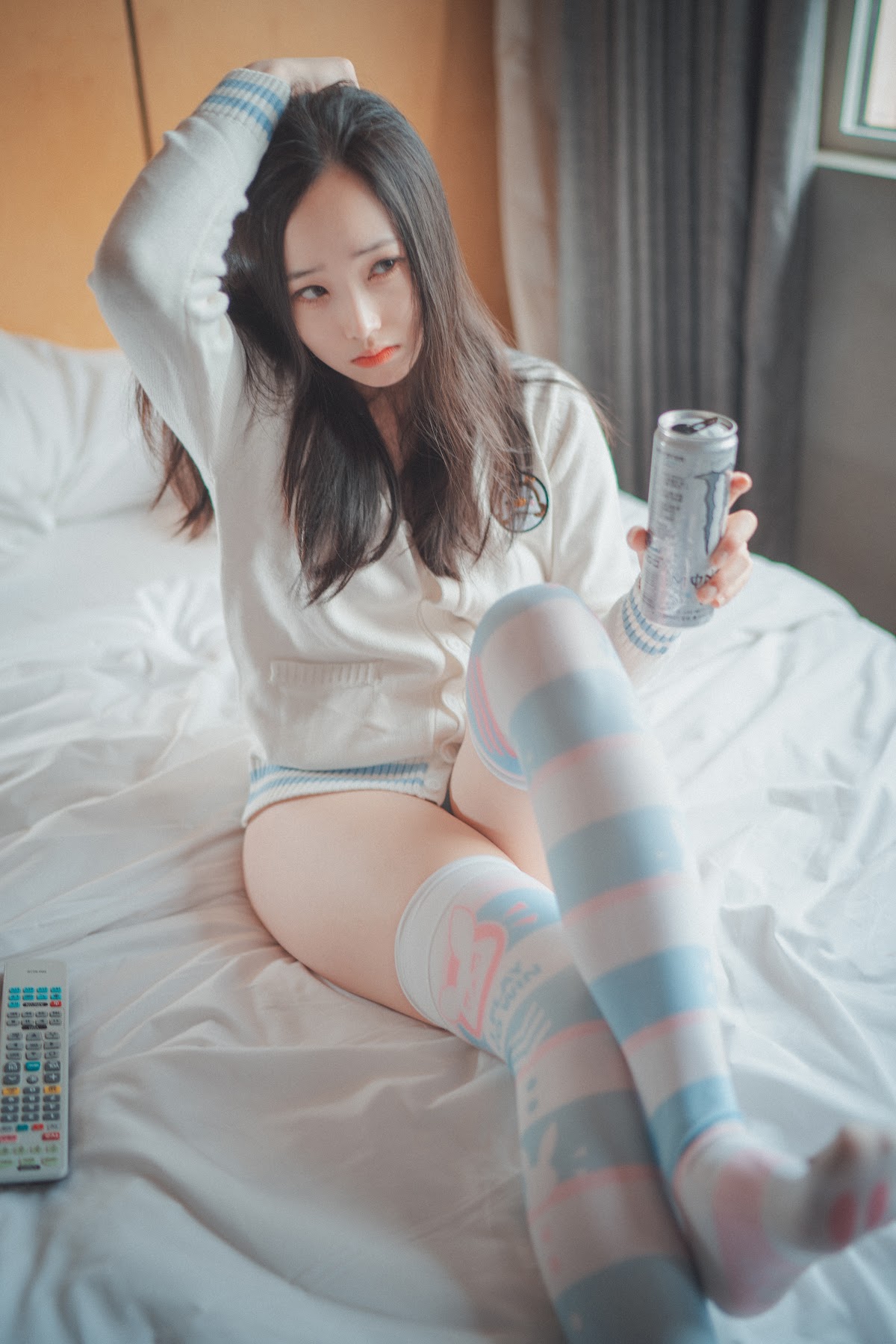 DJAWA Photo – Bambi (밤비) – Homebody Girl - P49