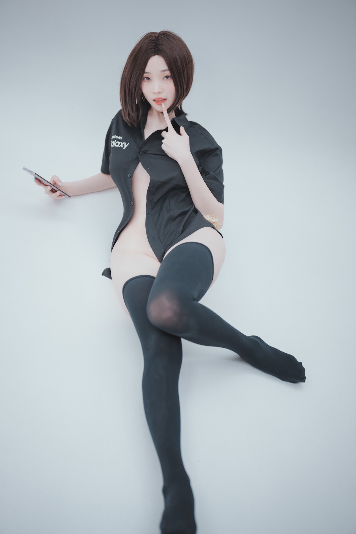 DJAWA Photo – Bambi (밤비) – Hi Sam! - P147