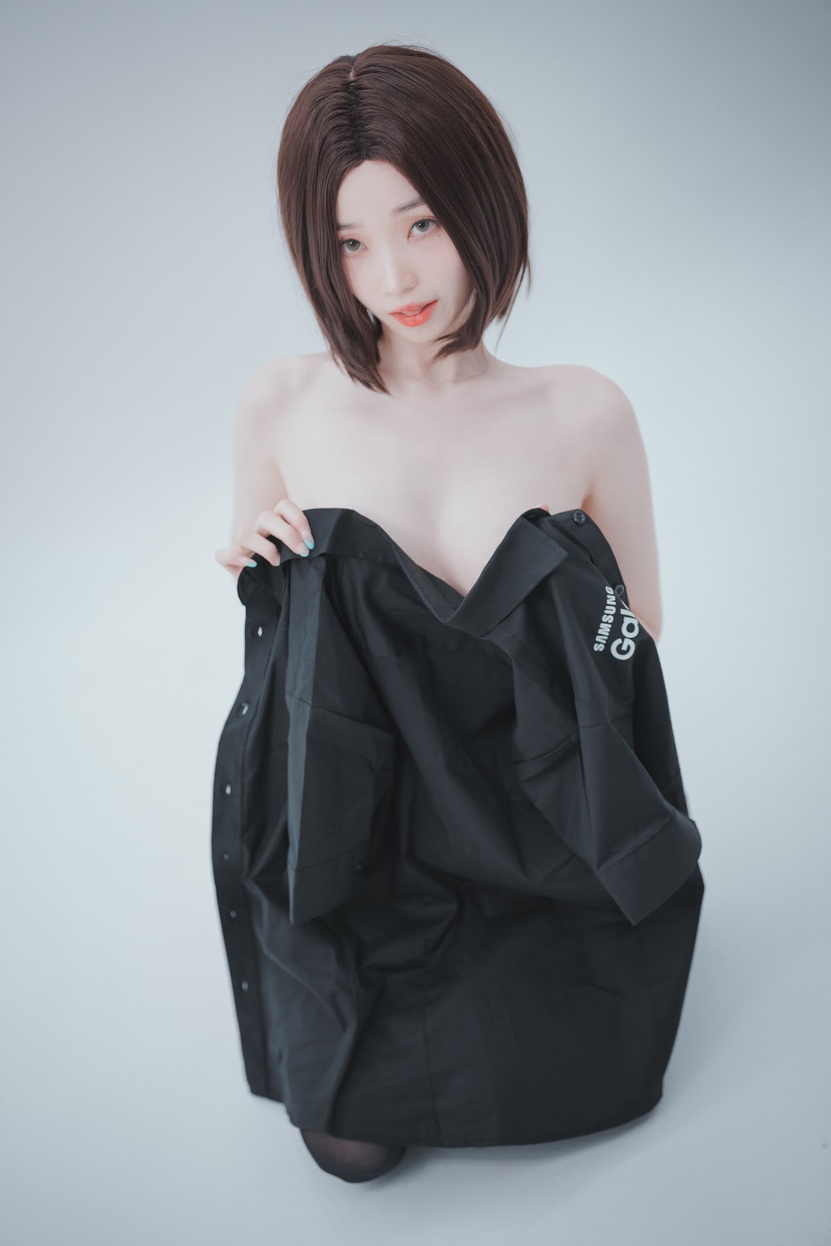 DJAWA Photo – Bambi (밤비) – Hi Sam! - P169