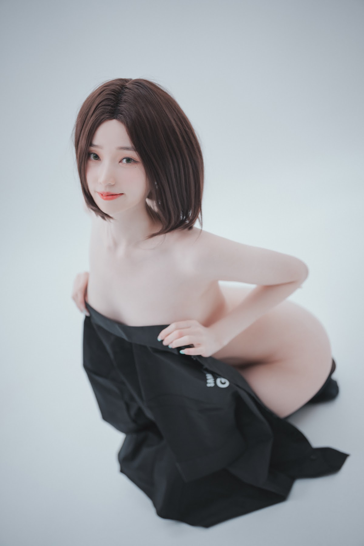 DJAWA Photo – Bambi (밤비) – Hi Sam! - P171
