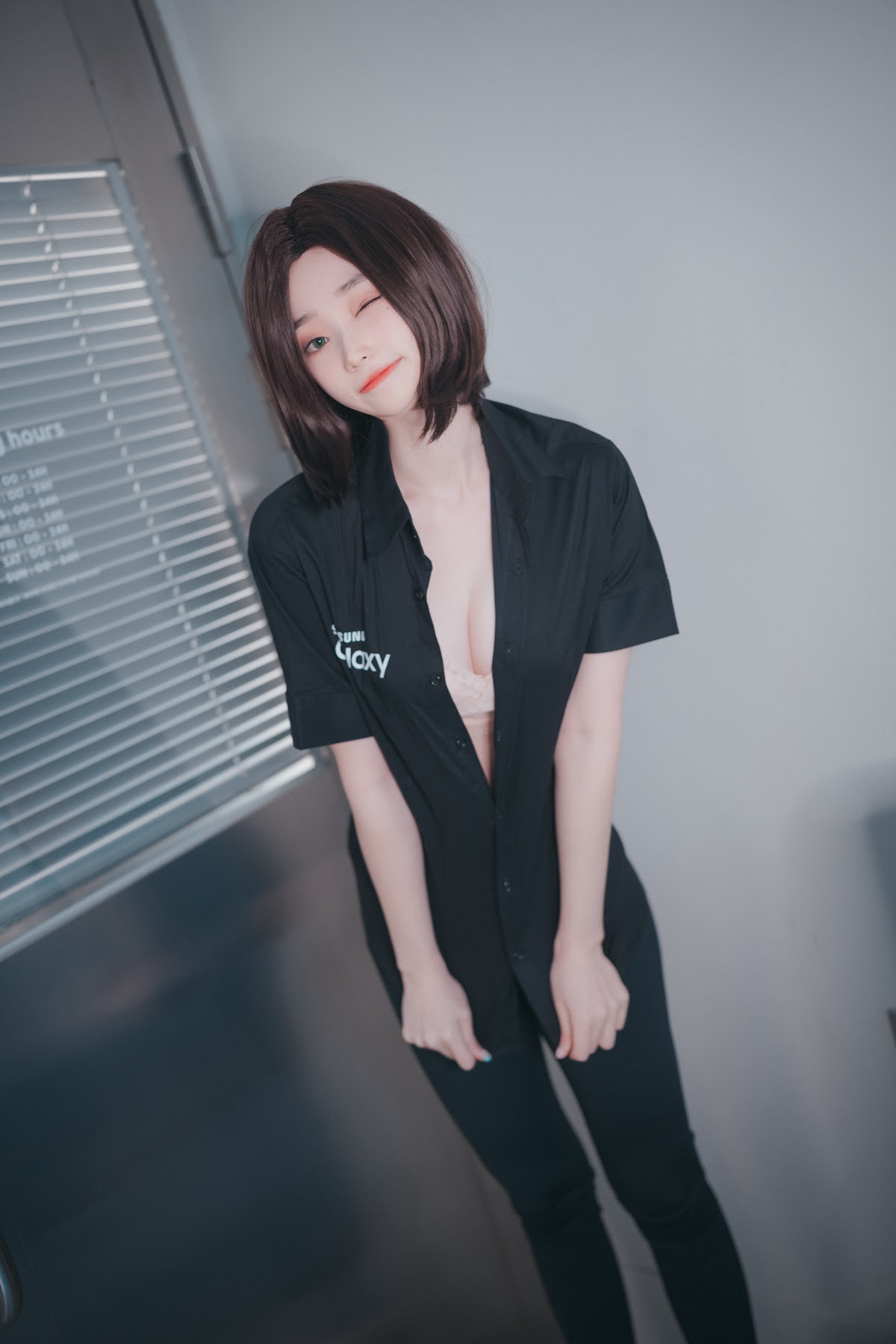 DJAWA Photo – Bambi (밤비) – Hi Sam! - P24