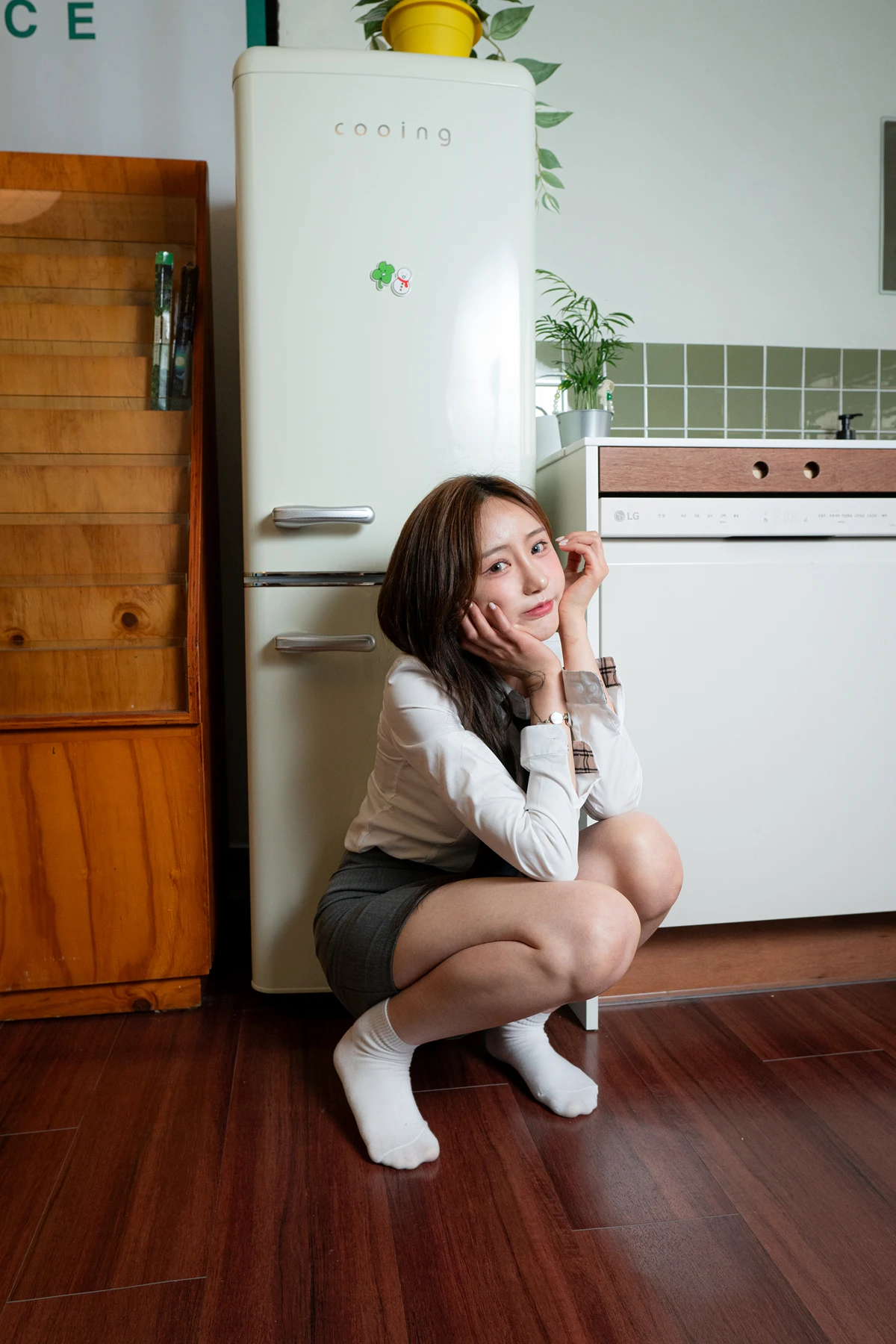 YU Muchenne PhotoBook Vol.02 - P43