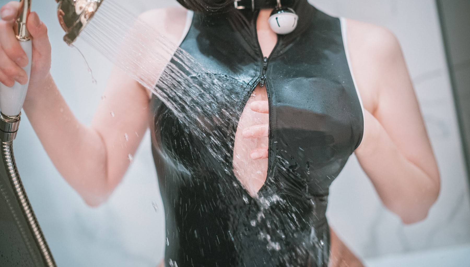 DJAWA Photo – Bambi (밤비) – Le chat déteste la douche - P18