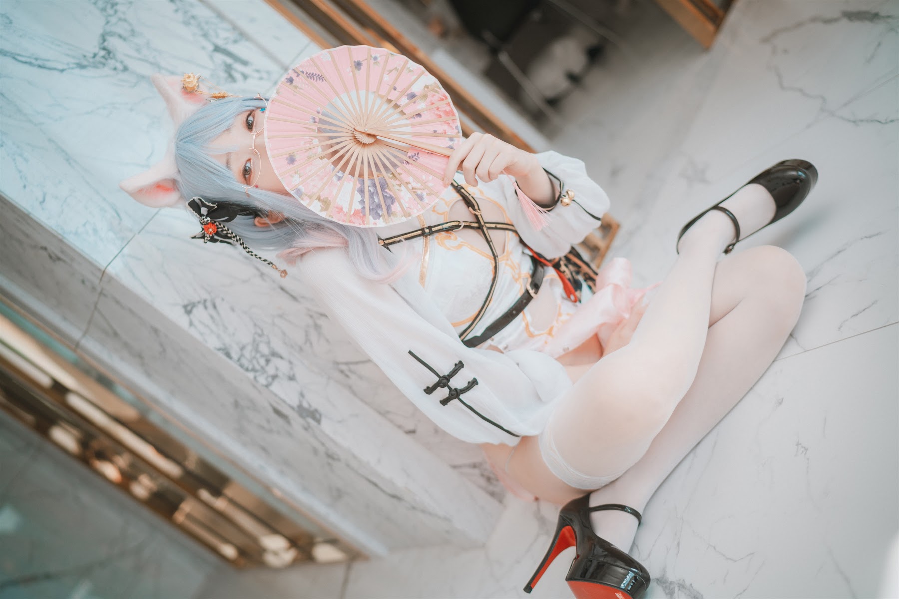 DJAWA Photo – Bambi (밤비) – Le Chat Porte un Qípáo - P46