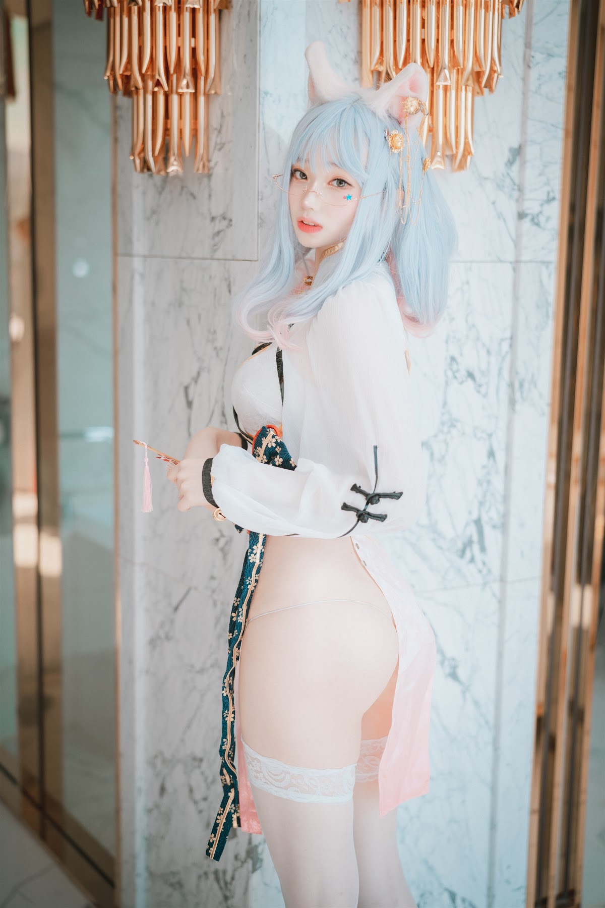 DJAWA Photo – Bambi (밤비) – Le Chat Porte un Qípáo - P5