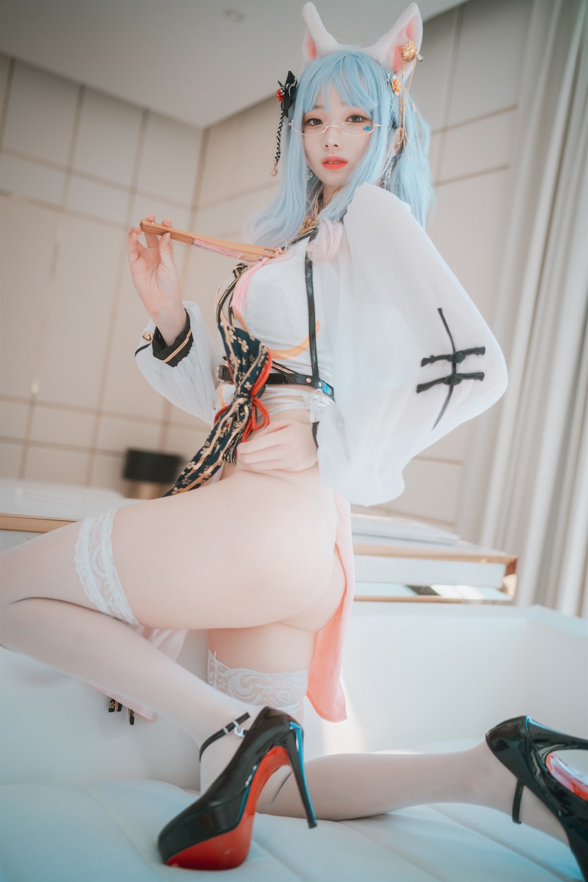 DJAWA Photo – Bambi (밤비) – Le Chat Porte un Qípáo - P62