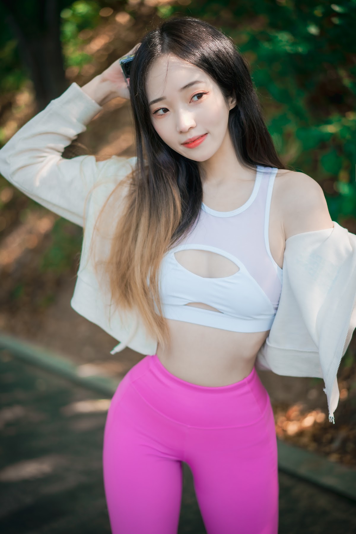 DJAWA Photo – Bambi (밤비) – Loose and Tight Violet - P25