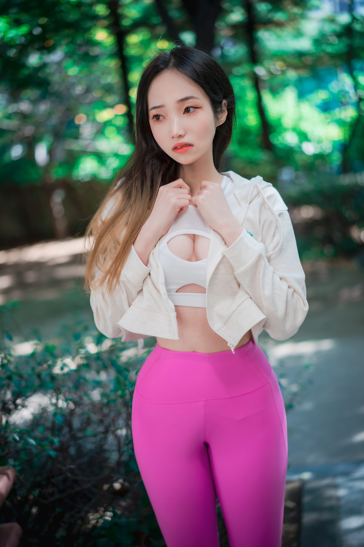 DJAWA Photo – Bambi (밤비) – Loose and Tight Violet - P57