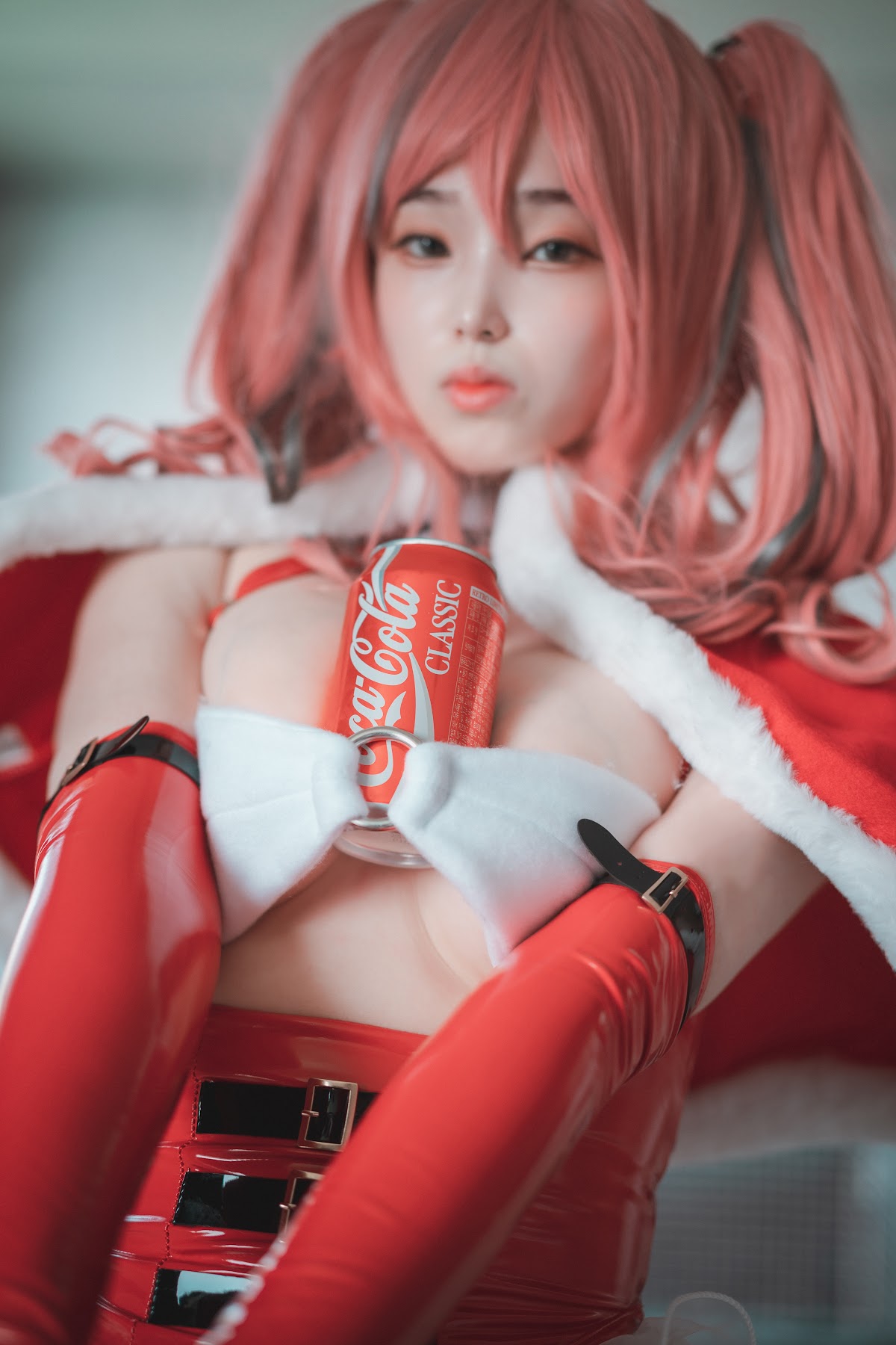 DJAWA Photo – Bambi (밤비) – Santa Girl in the Summer - P14