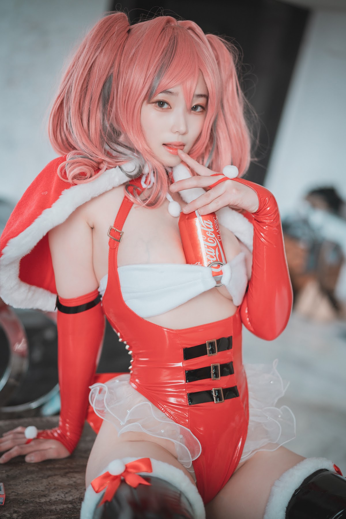 DJAWA Photo – Bambi (밤비) – Santa Girl in the Summer - P15