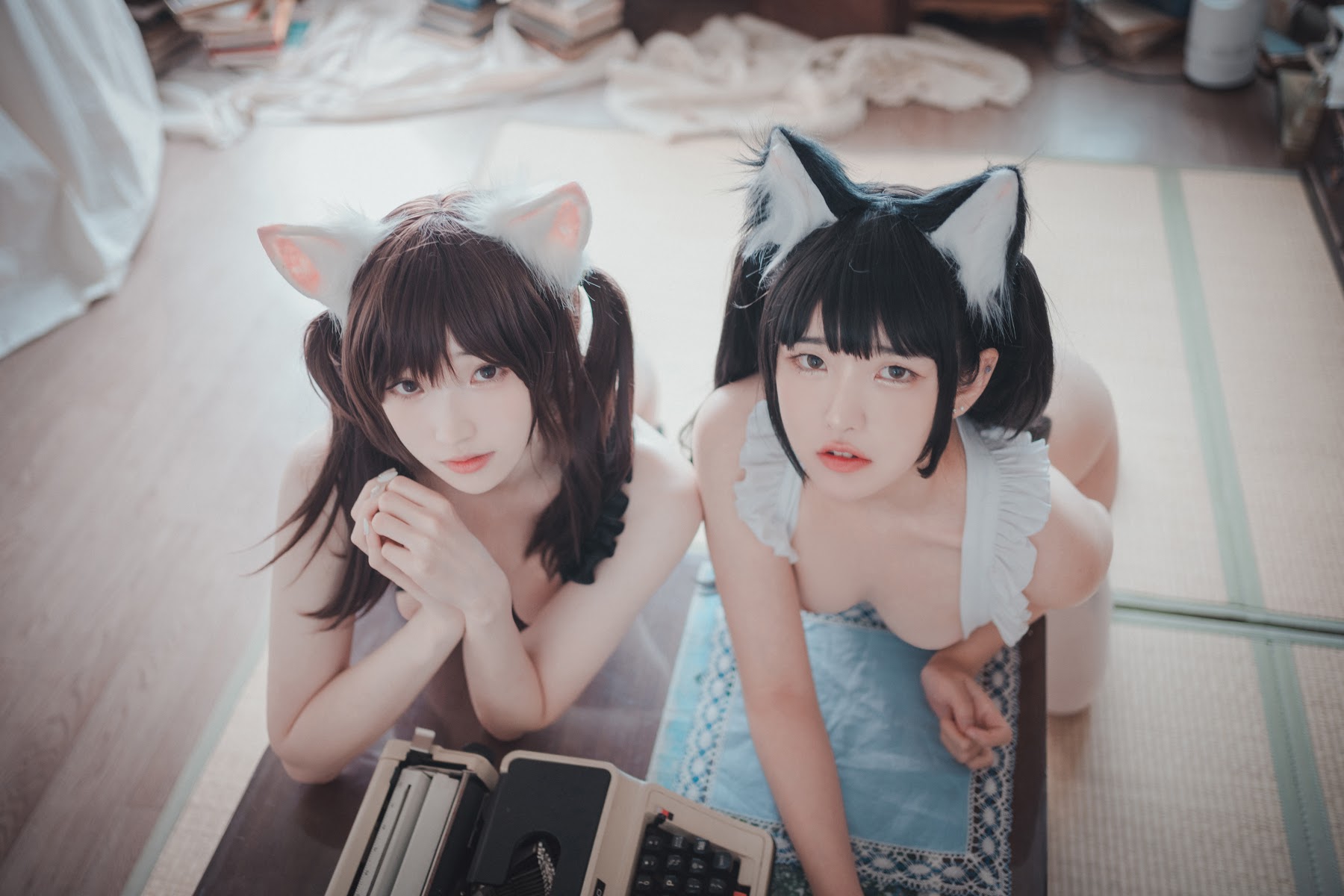 DJAWA Photo – Bambi (밤비) & Sonson (손손) – Maid Mansion W - P129