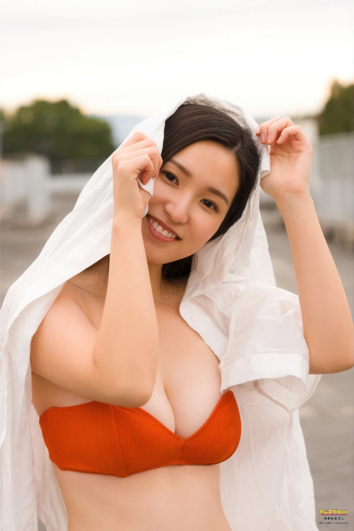 Momo Sawada 澤田百, Young Magazine 2026 No.10 (ヤングマガジン 2026年10号) - P17