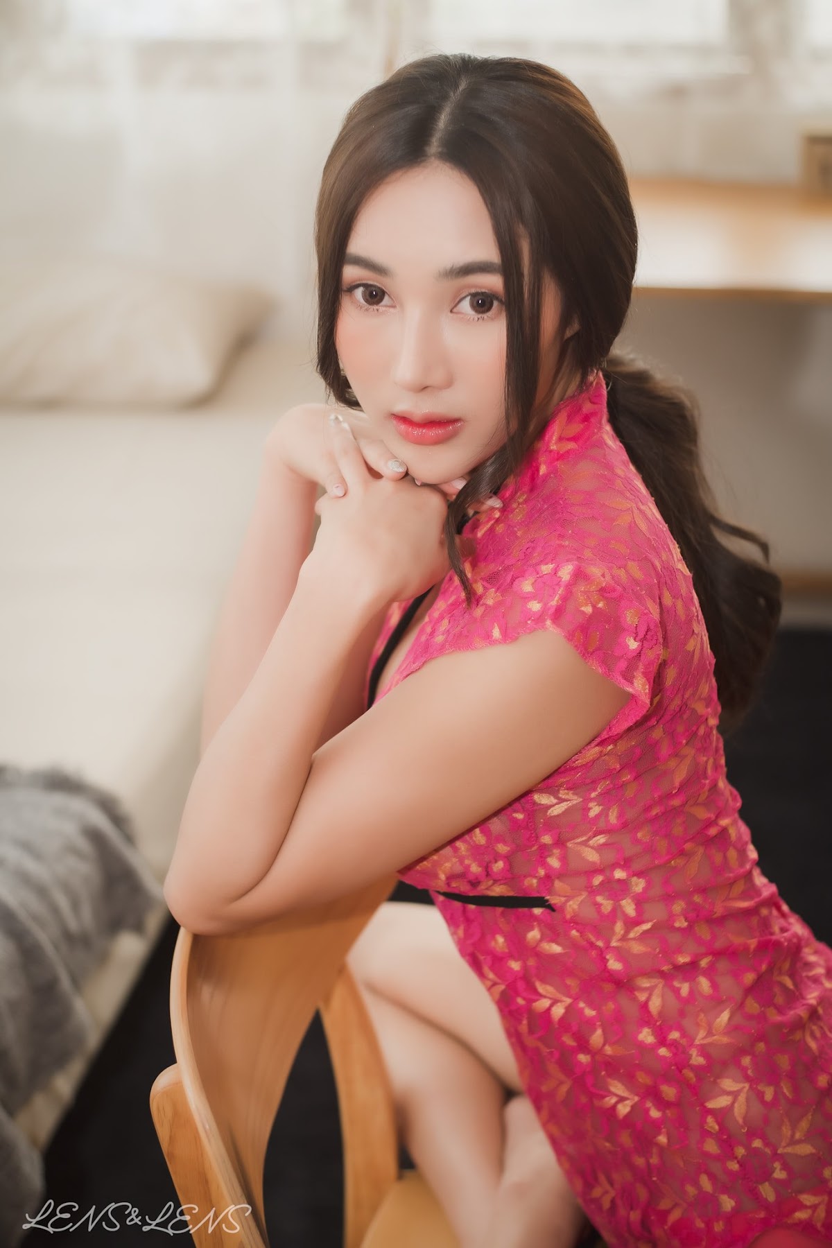 LENS LENS Photography P1 - P104