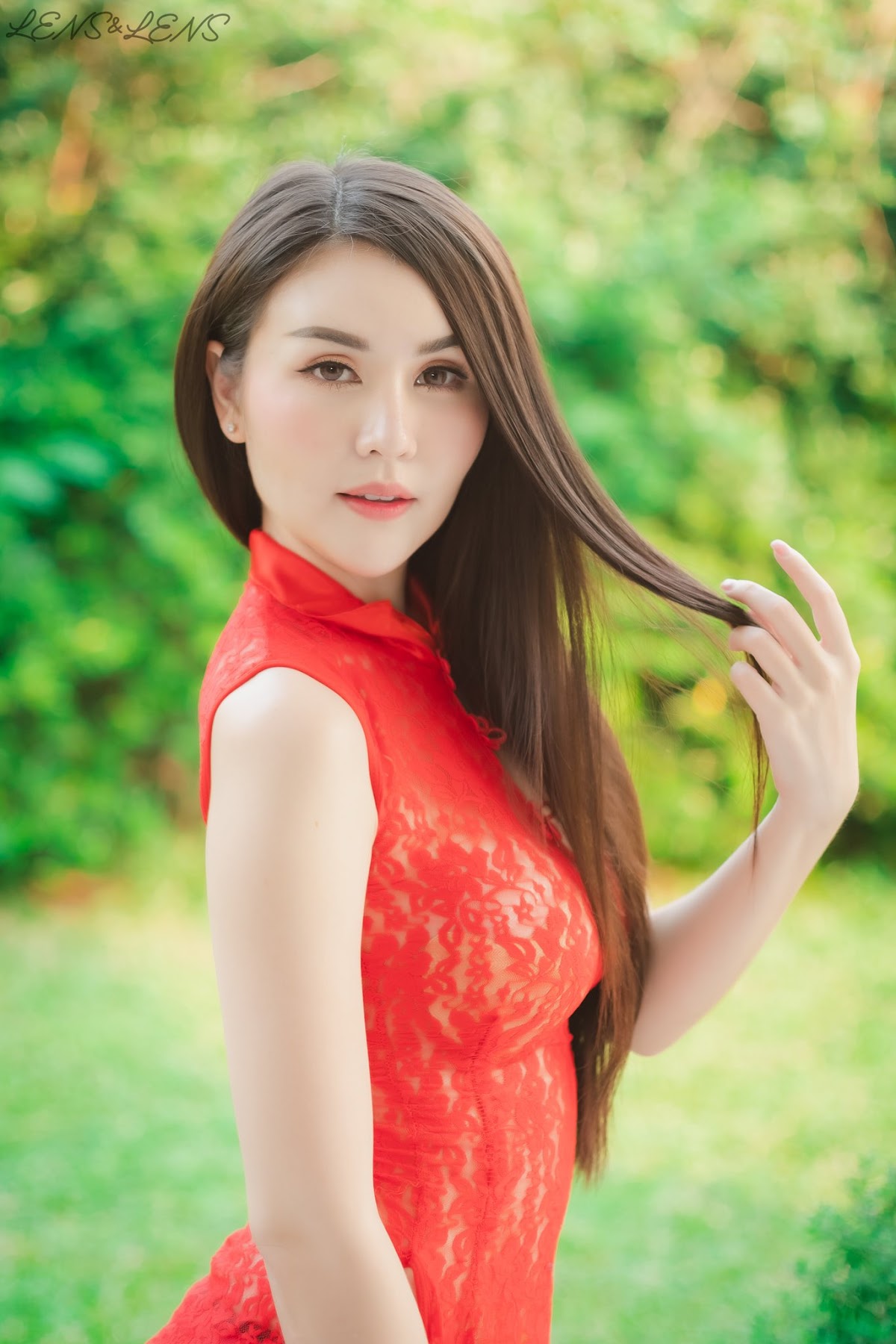 LENS LENS Photography P1 - P127