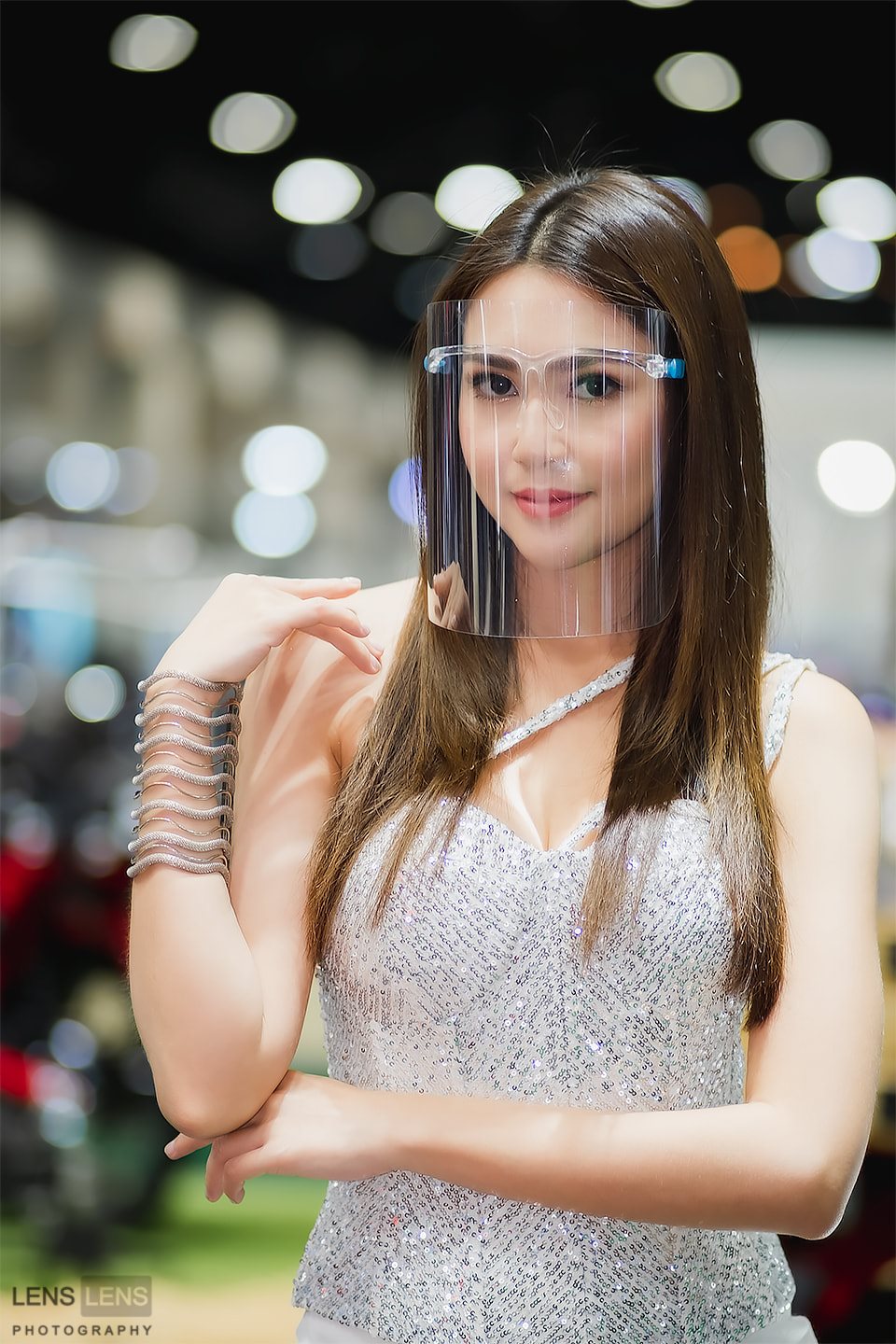 LENS LENS Photography P1 - P223
