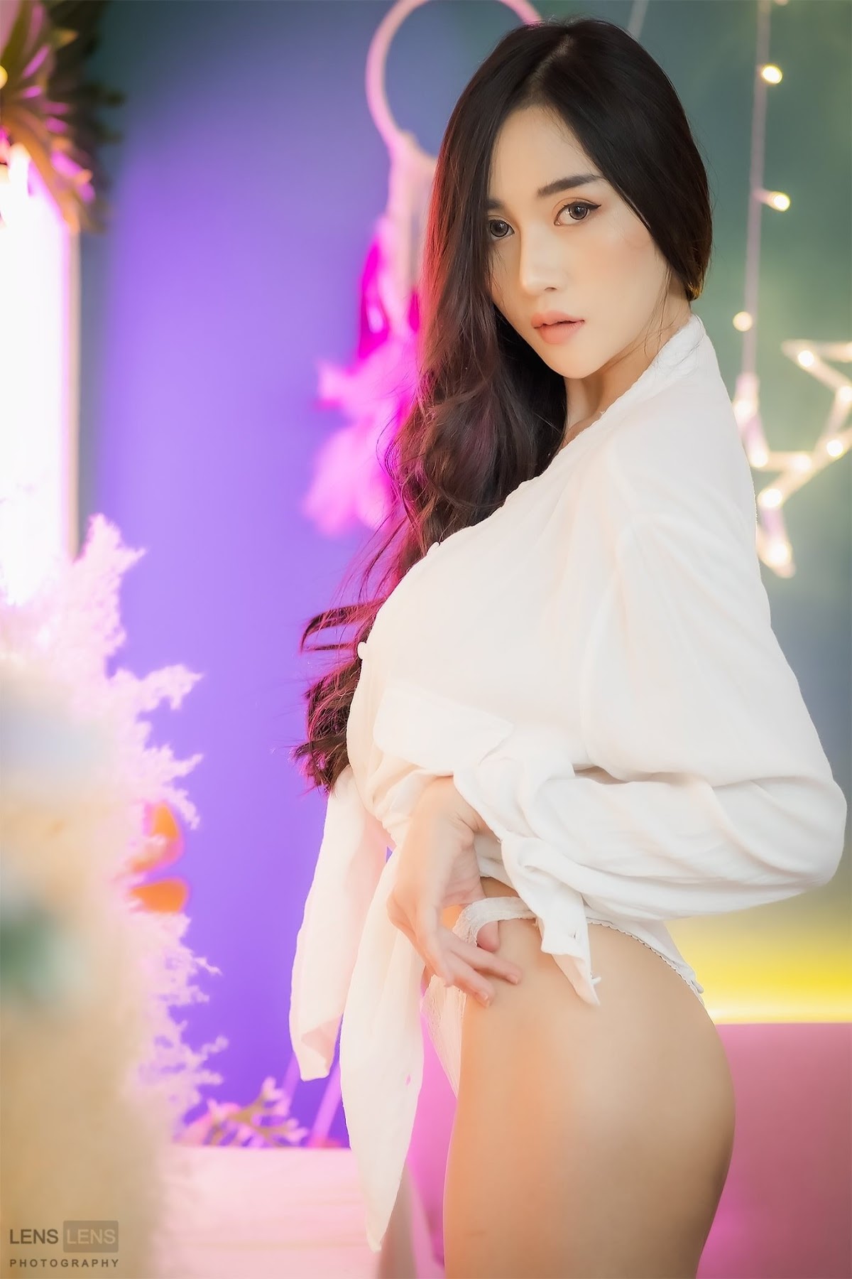 LENS LENS Photography P2 - P121