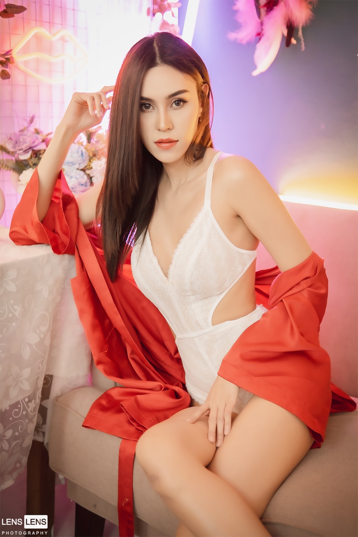 LENS LENS Photography P2 - P124