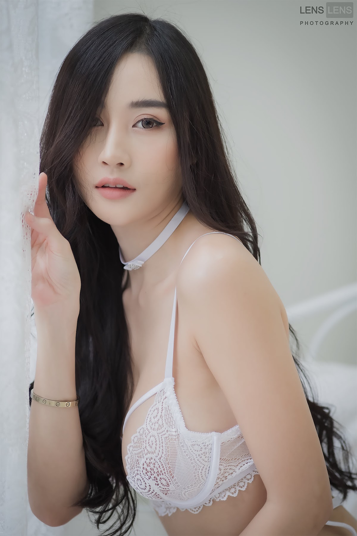 LENS LENS Photography P2 - P135