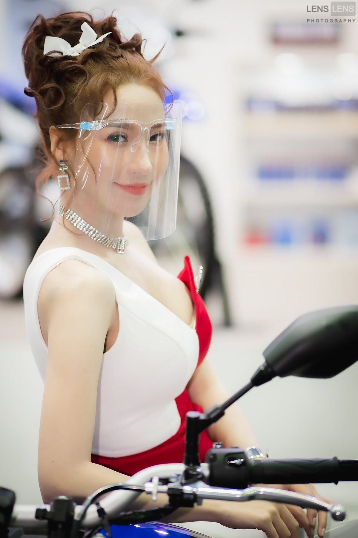 LENS LENS Photography P2 - P29