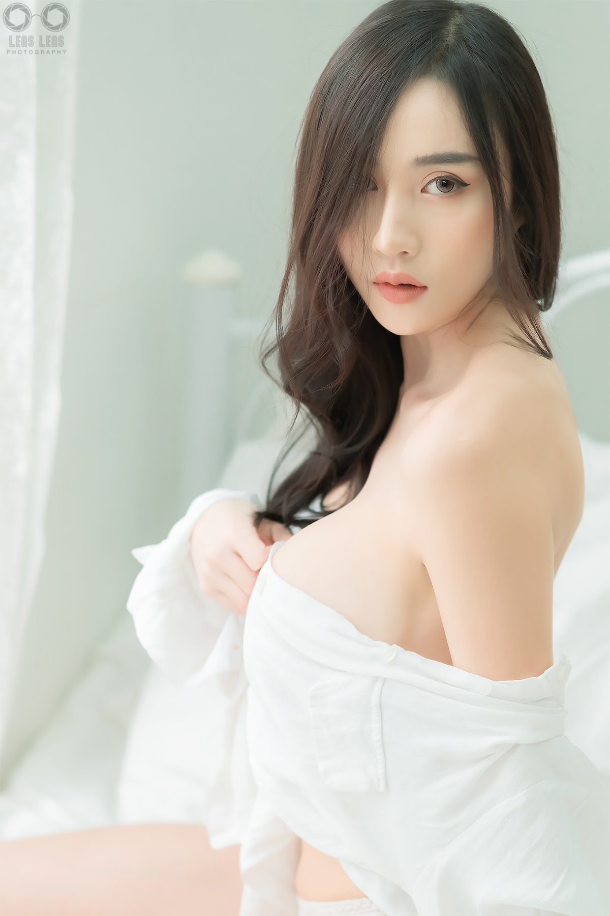 LENS LENS Photography P6 - P191