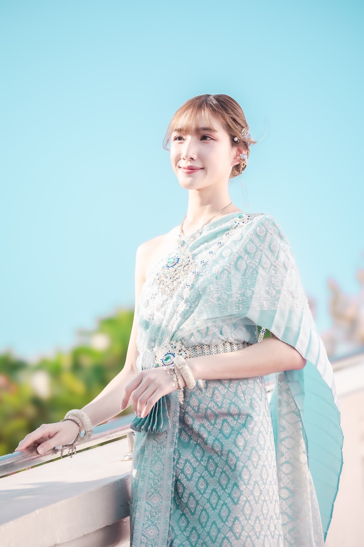 SiS Magazine P1 - P126