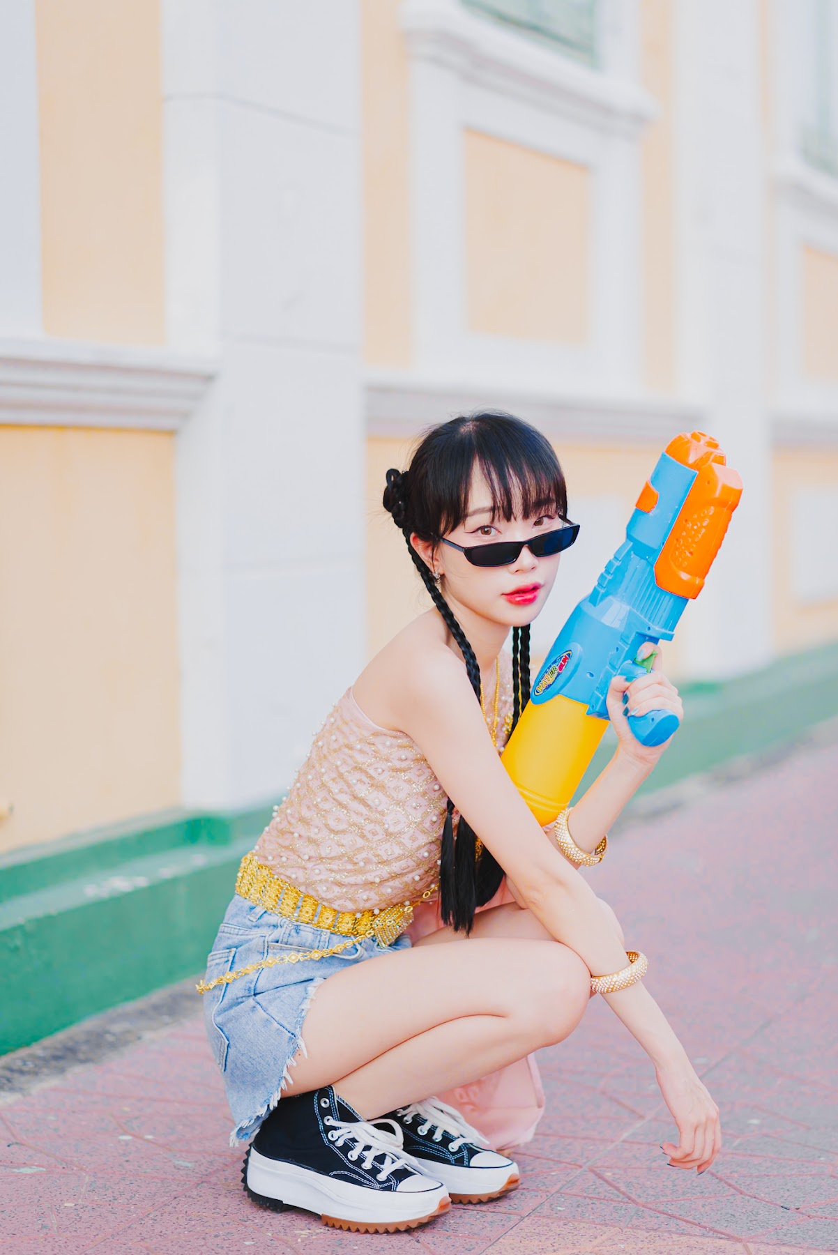SiS Magazine P1 - P164