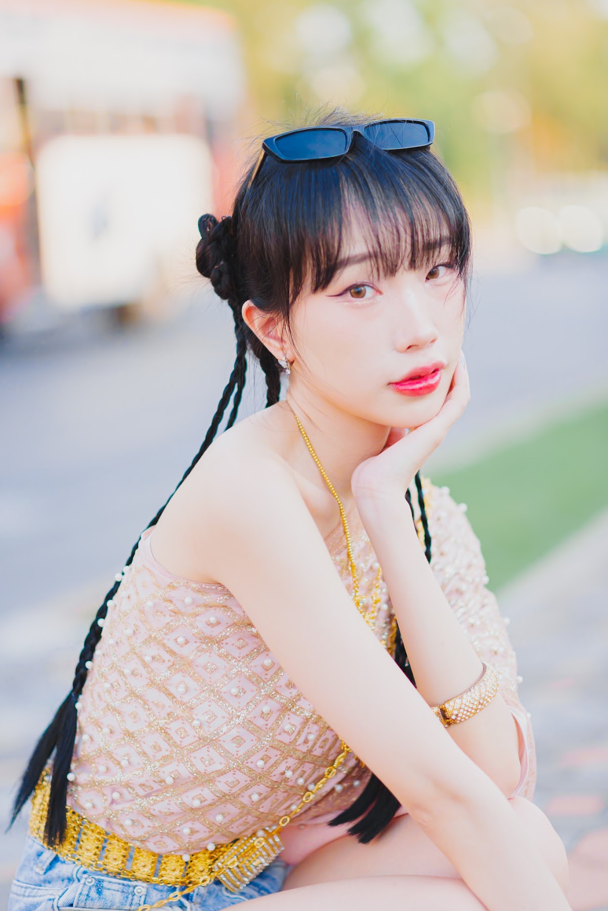 SiS Magazine P1 - P169