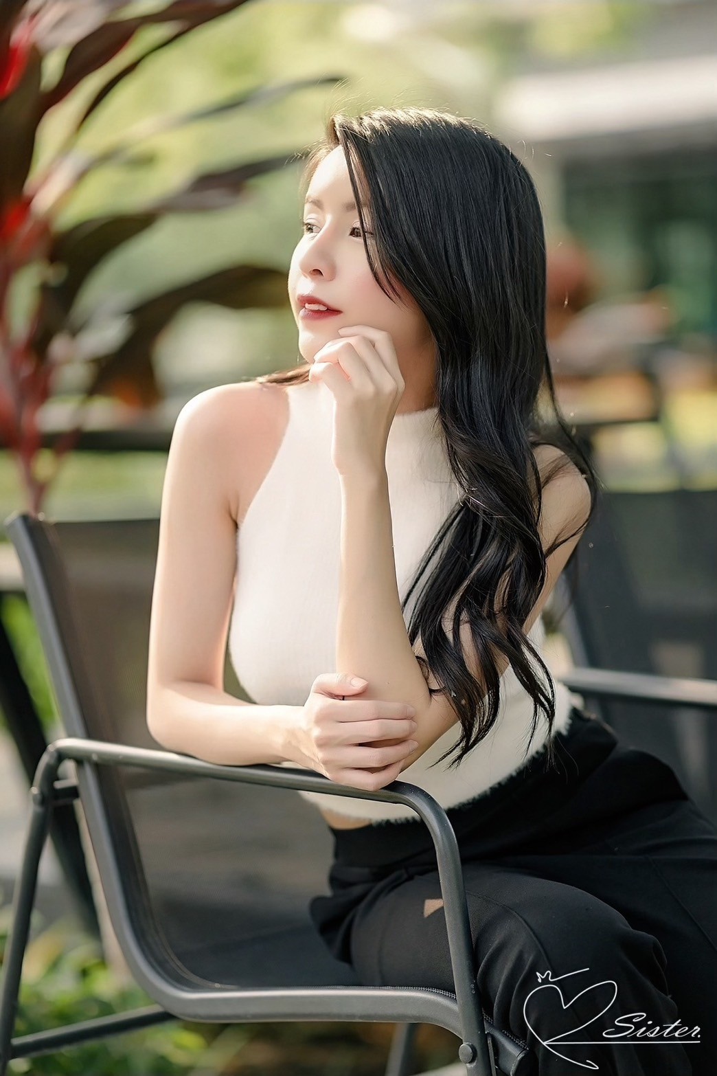 SiS Magazine P1 - P33
