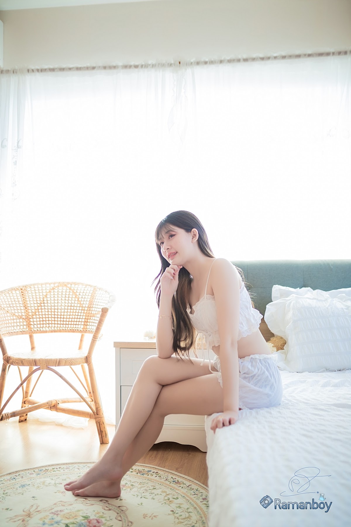 SiS Magazine P1 - P87
