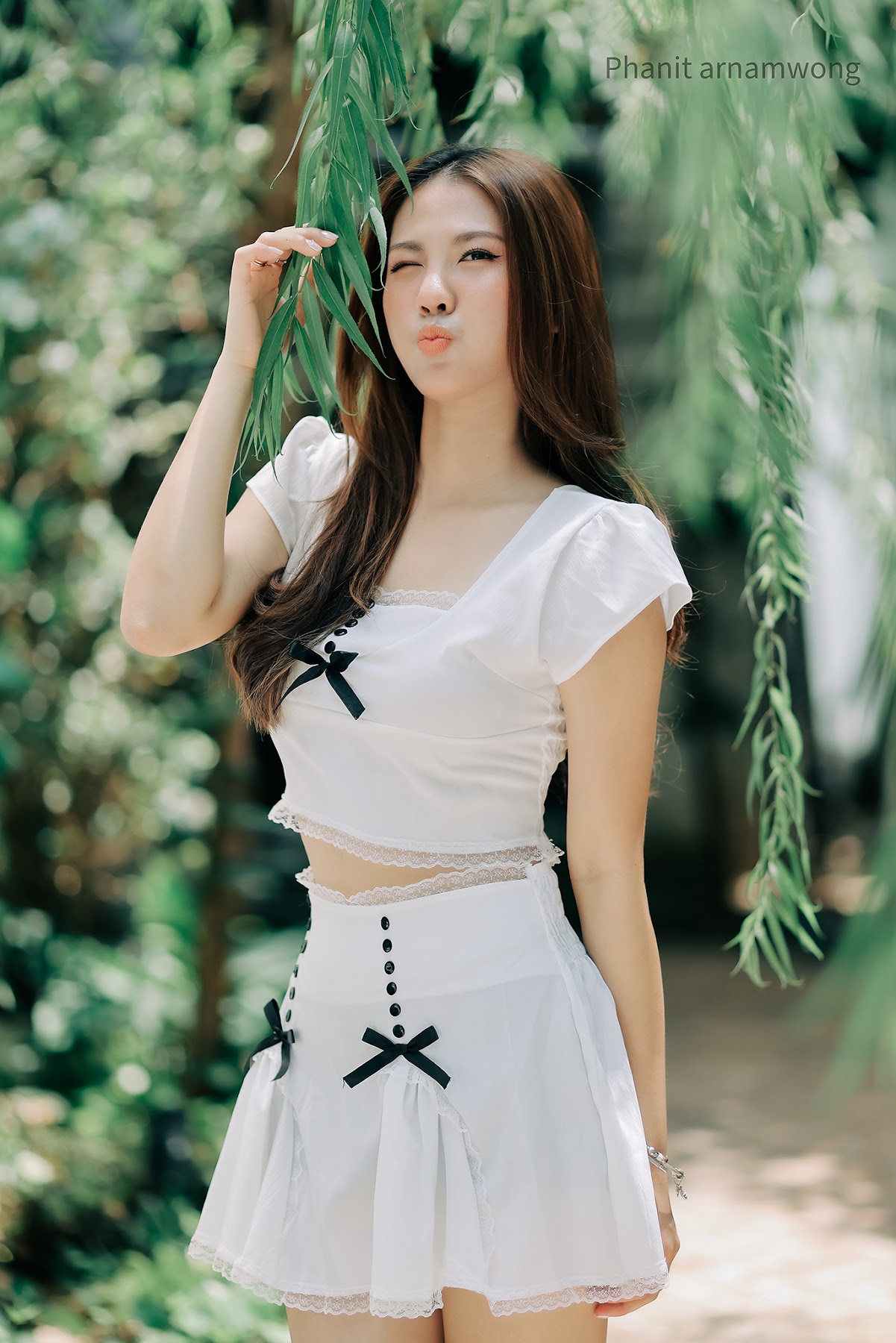 SiS Magazine P2 - P143
