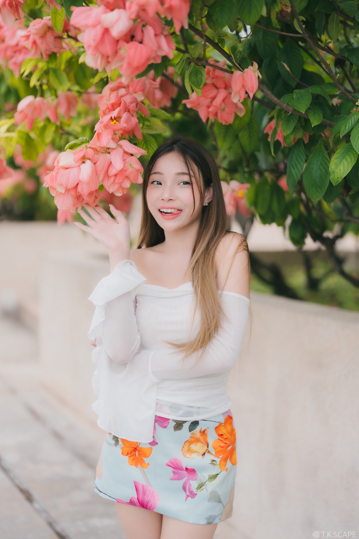 SiS Magazine P2 - P88