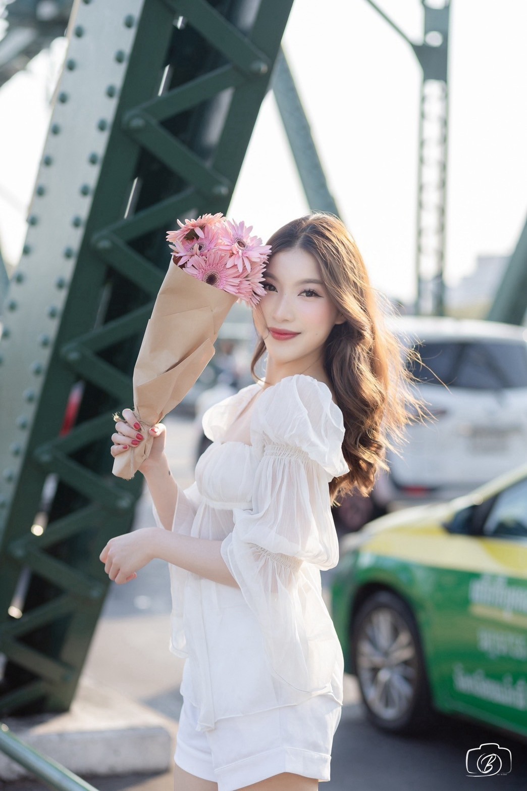 SiS Magazine P5 - P112