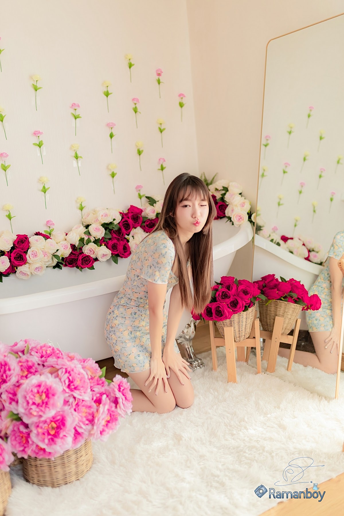 SiS Magazine P5 - P131
