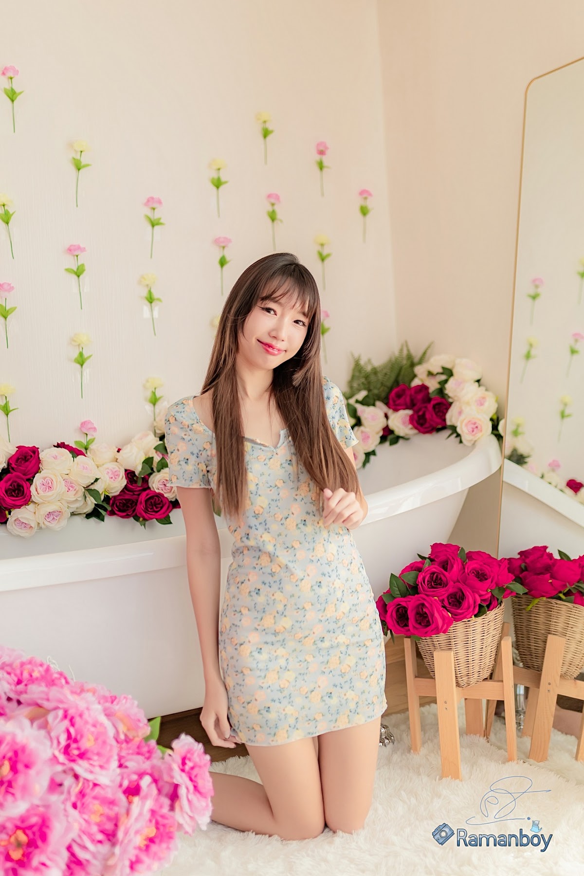 SiS Magazine P5 - P132