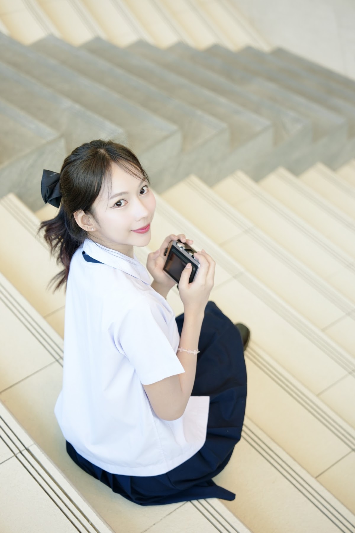 SiS Magazine P5 - P85