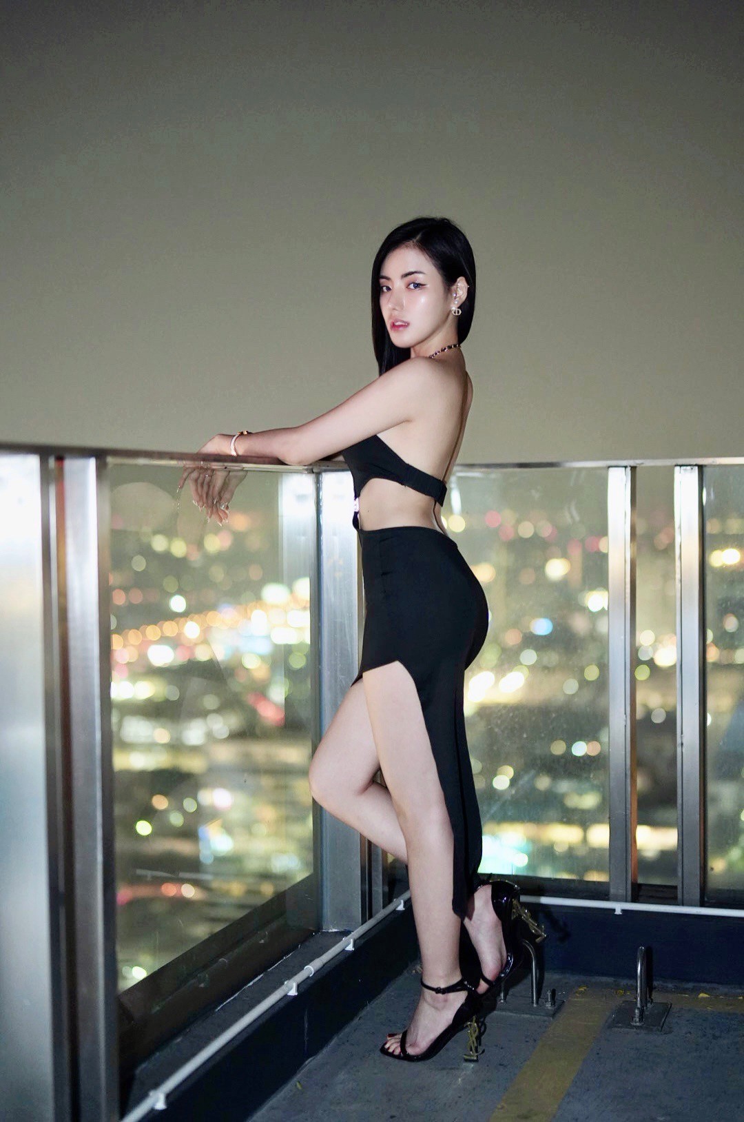 SiS Magazine P6 - P206