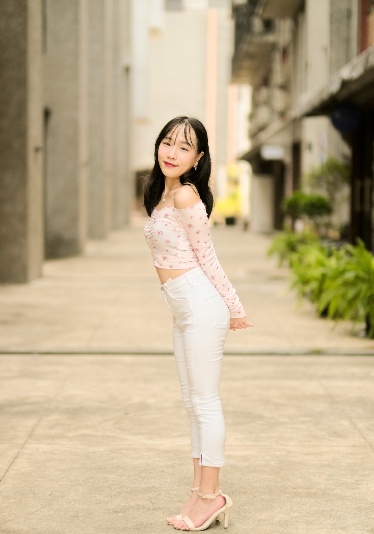 SiS Magazine P6 - P214
