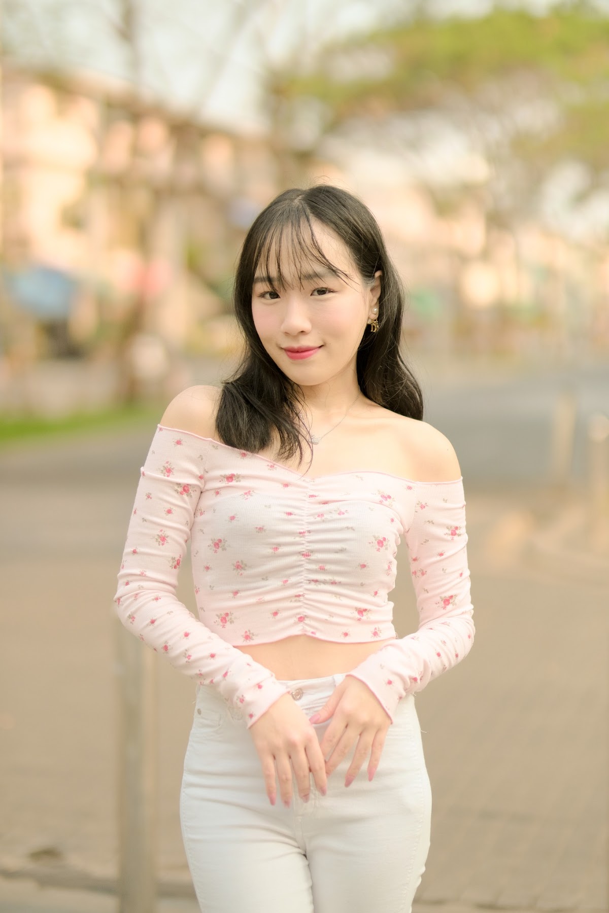 SiS Magazine P6 - P215