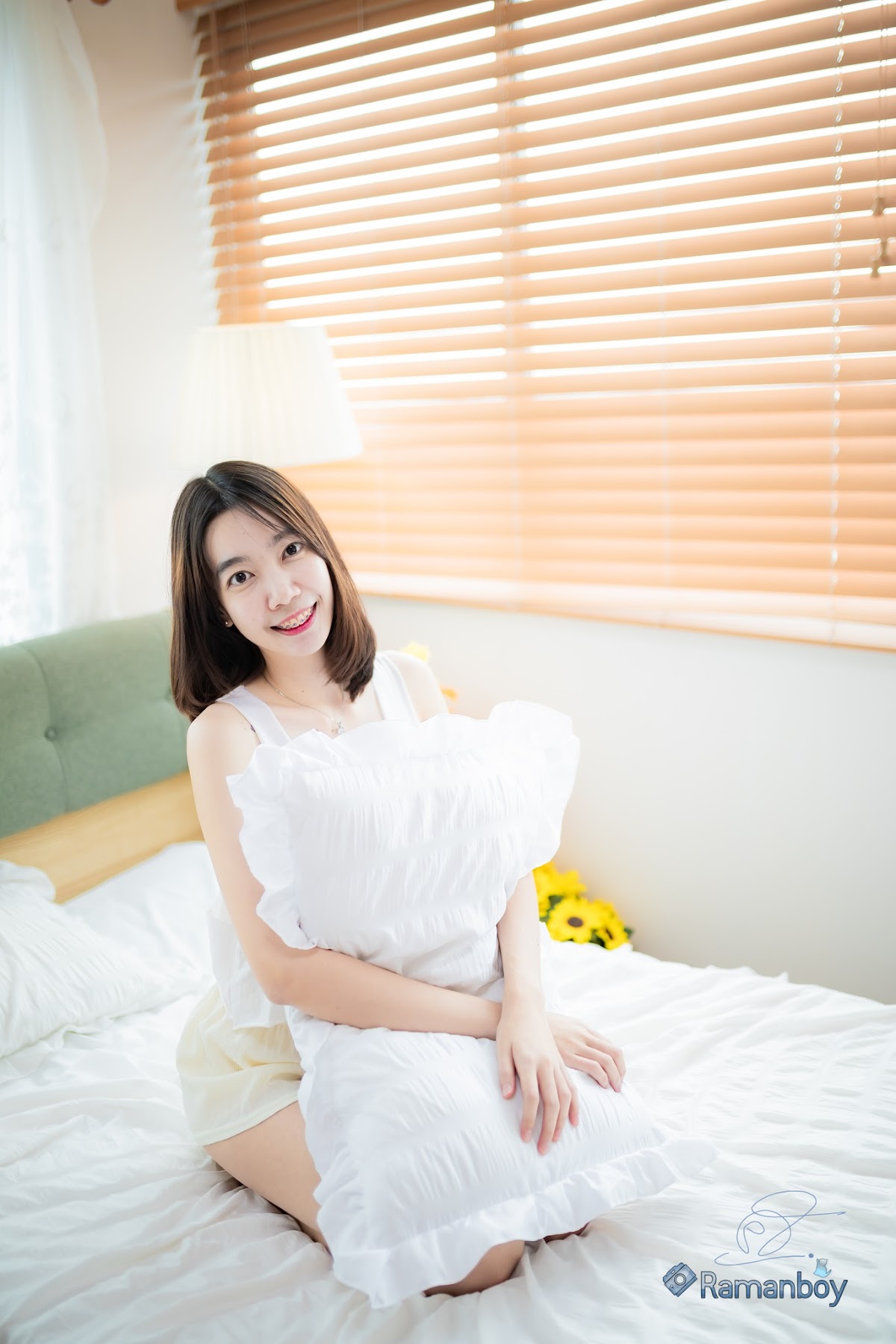 SiS Magazine P6 - P246