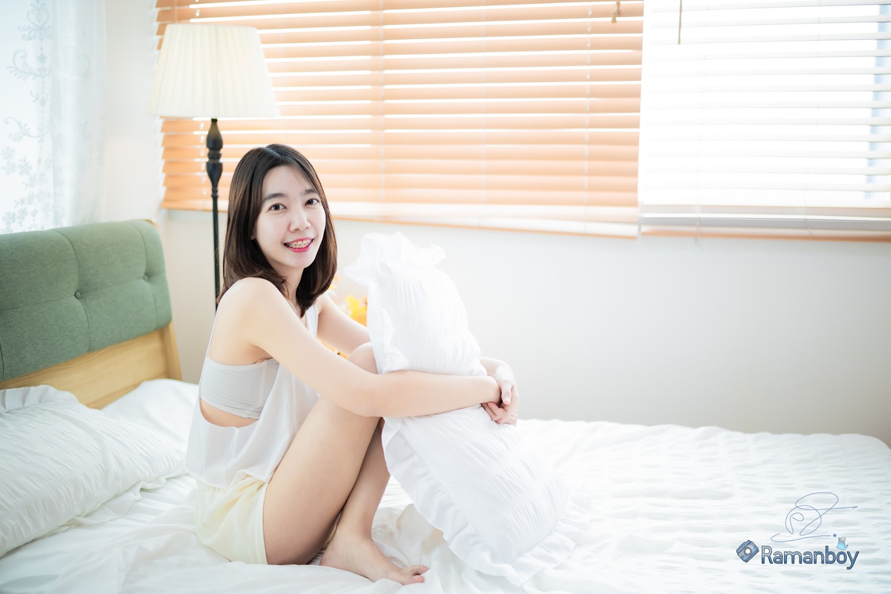 SiS Magazine P6 - P248