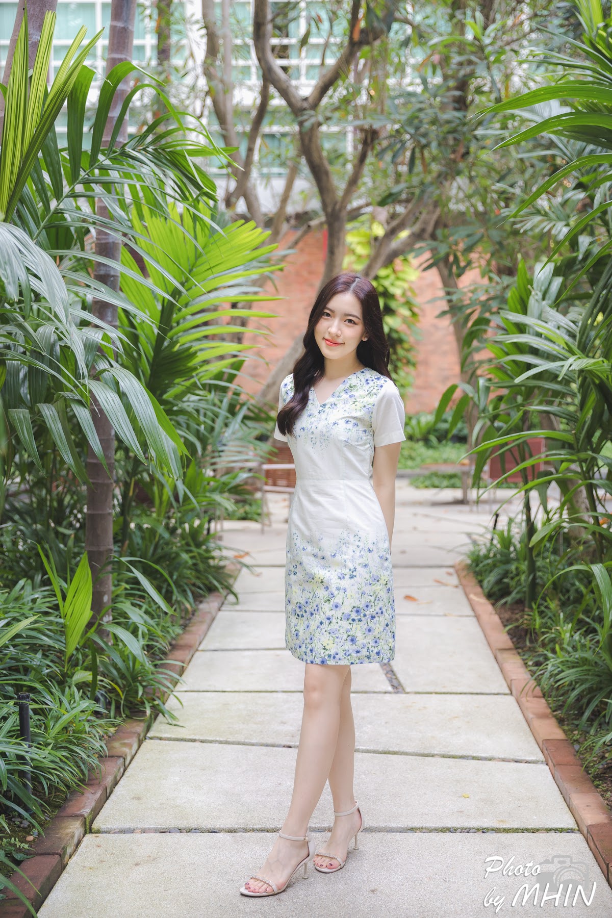 SiS Magazine P7 - P143
